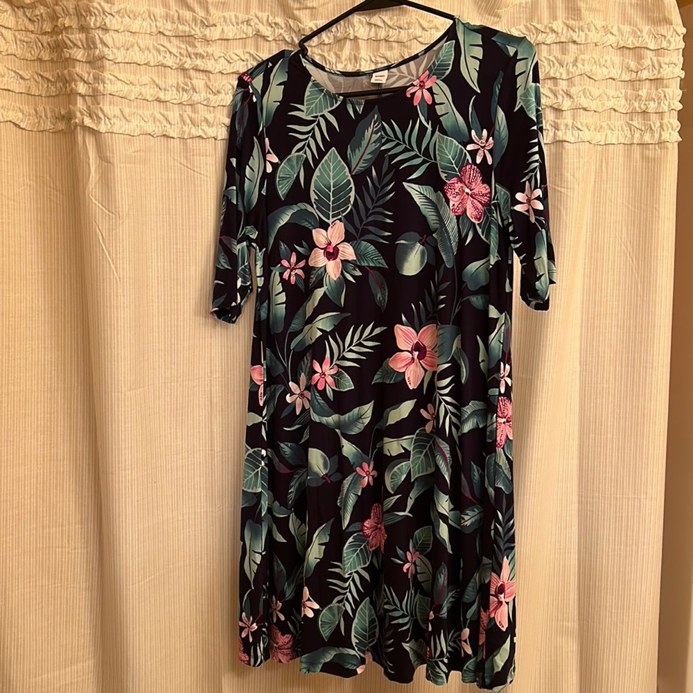 Cute Old Navy Dress